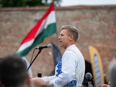 Sondaj înainte de alegeri în Ungaria: partidul de opoziție Tisza, avans semnificativ în fața formațiunii lui Viktor Orbán