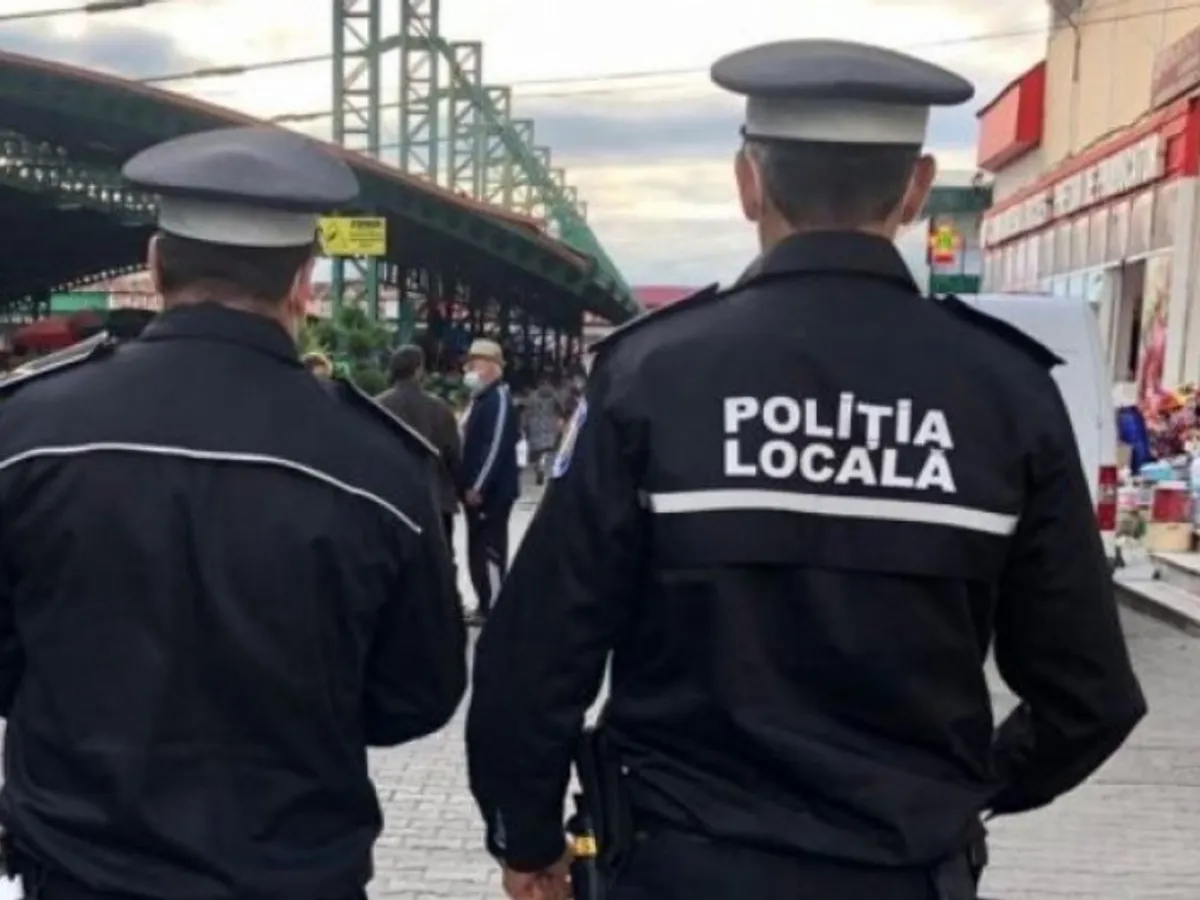 Poliţist local, agresat în Galați de o femeie care a refuzat să poarte masca de protecţie. / Foto: 7media.ro