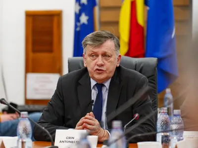 Crin Antonescu: ”În calitate de președinte, îmi doresc ca prima deplasare externă să fie în SUA” - FOTO: Profimedia(imagine cu rol ilustrativ)