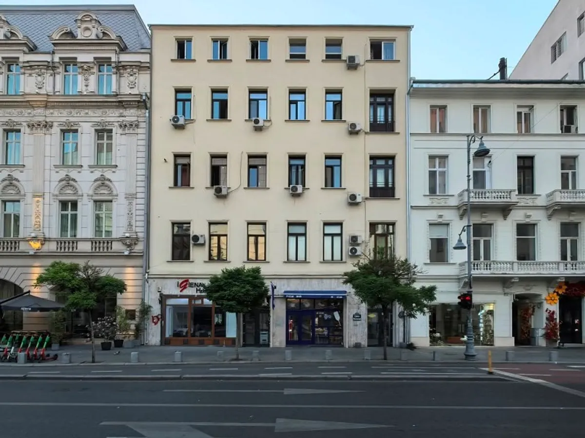Clădirea fostului hotel Hugues