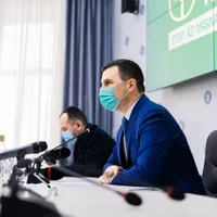 Autorităţile publice locale şi instituţiile publice vor trebui să achiziționeze mașini electrice/FOTO: Facebook/Ministerul Mediului