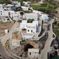 O insulă din Grecia oferă 23.000 de euro, casă și teren celor se mută acolo. Care sunt condițiile? - Foto: Preluare b1TV