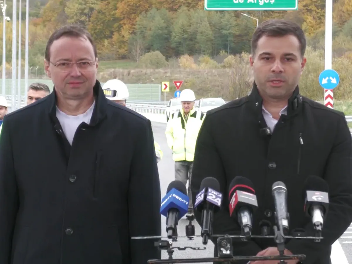Ştefan Ovidiu Popa, ministrul PSD al Transporturilor, a vizitat tunelul Momâia de pe autostrada A1 Pitești - Sibiu - Foto: captură video