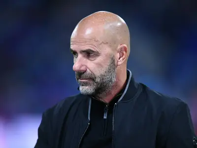 Fostul antrenor al echipei Olympique Lyon, Peter Bosz, a fost numit tehnician al formaţiei PSV Eindhoven - Foto: Profimedia Images