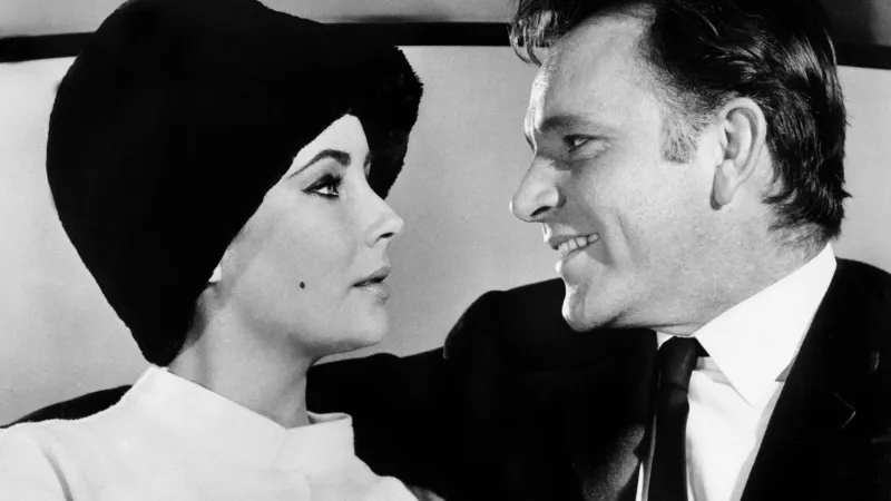 Elisabeth Taylor și Richard Burton - Foto: Vanity Fair