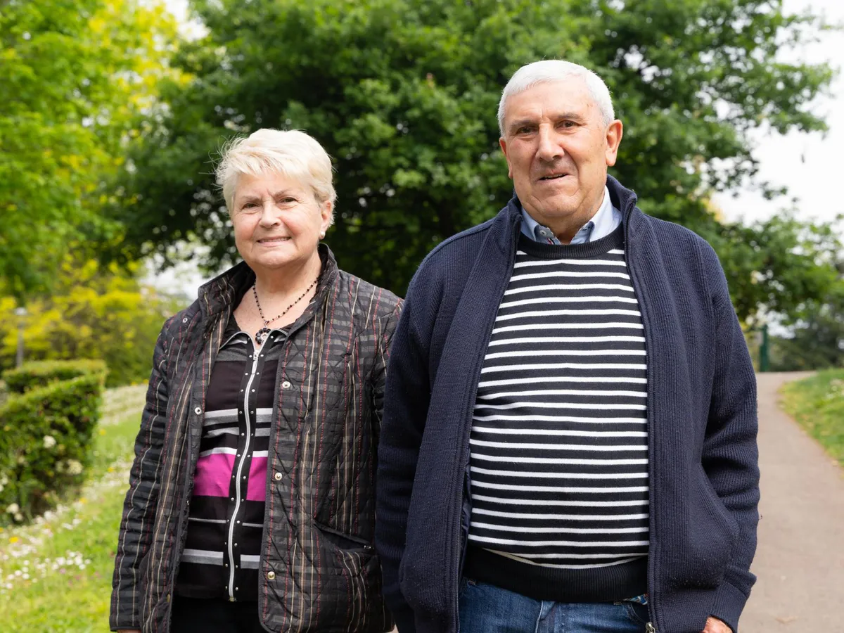 Pensionari, în parc - Foto: Freepik