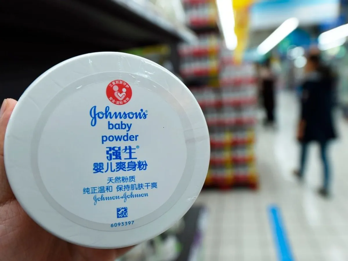 Johnson & Johnson dă în judecată cercet[tori - Foto: Profimedia Images