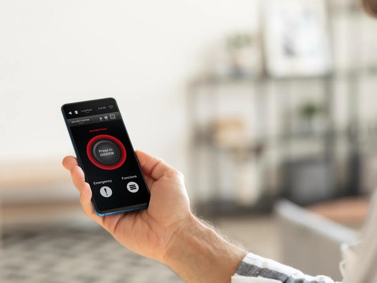 telefon alarma Foto: Freepik (rol ilustrativ)