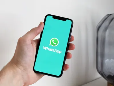 Smartphone cu aplicația WhatsApp instalată - Foto: Pexels (cu rol ilustrativ)