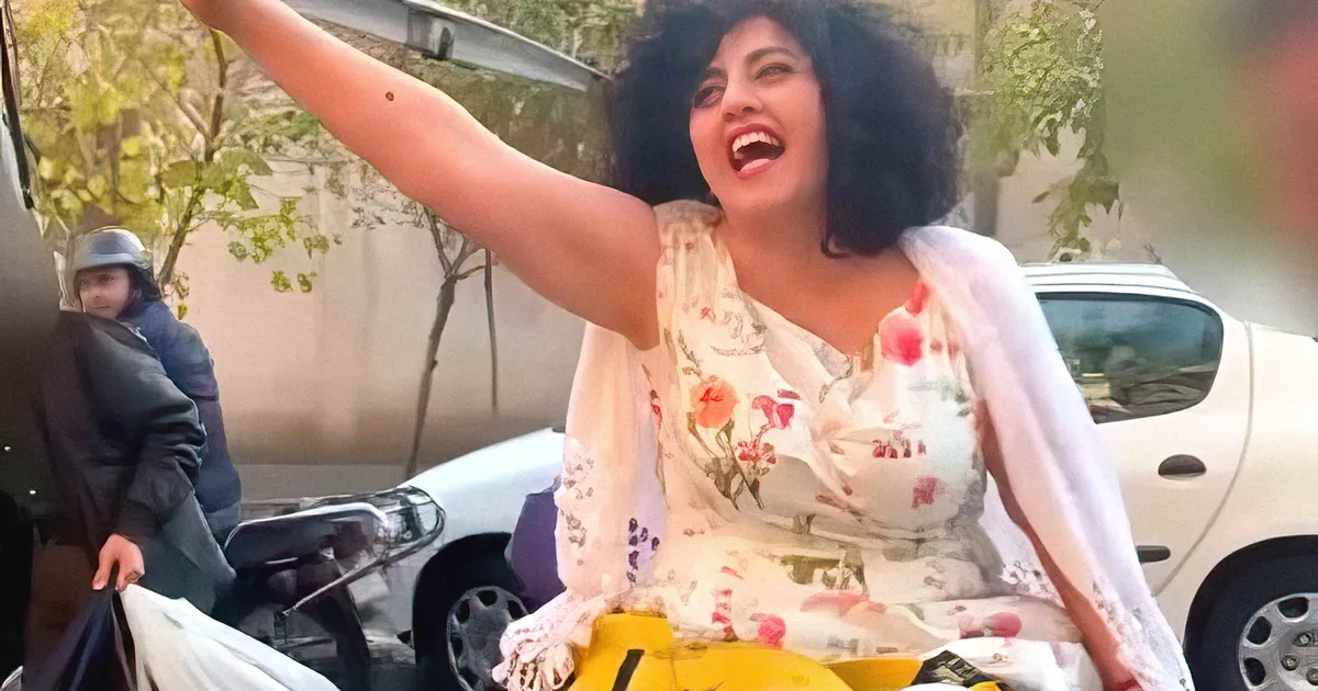 Laureata Nobel pentru pace în 2023, Narges Mohammadi, arestată „cu violență” în Iran. Ce motiv a fost invocat? • Newsweek România