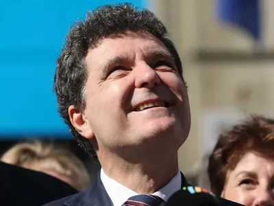 USR a greșit „ecuația”. Nu poate face campanie la prezidențiale pentru Nicușor Dan. Ce a decis BEC? - FOTO: IMQUAM PHOTOS (Imagine cu rol ilustrativ)