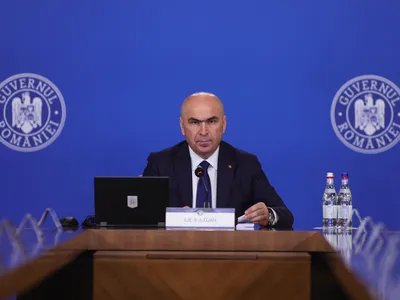 Premierul Ilie Bolojan, în şedinţă de guvern - Foto: INQUAM PHOTOS/Octav Ganea