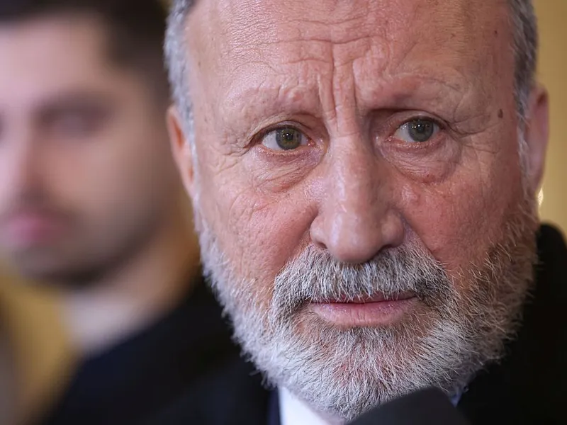 Un lider PSD cere partidului să decidă dacă iese de la guvernare sau mai stă - Foto: INQUAM PHOTOS/George Călin