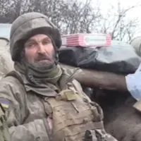 „Frații de arme” l-au abandonat. Soldatul rănit de „focul războiului” și-a blestemat „trecutul” - Foto: Telegram/ versus_ukraine