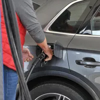 Cum a ajuns România să aibă cea mai ieftină motorină și benzină în Europa de Est? Ungurii, invidioși - Foto: Profimedia Images