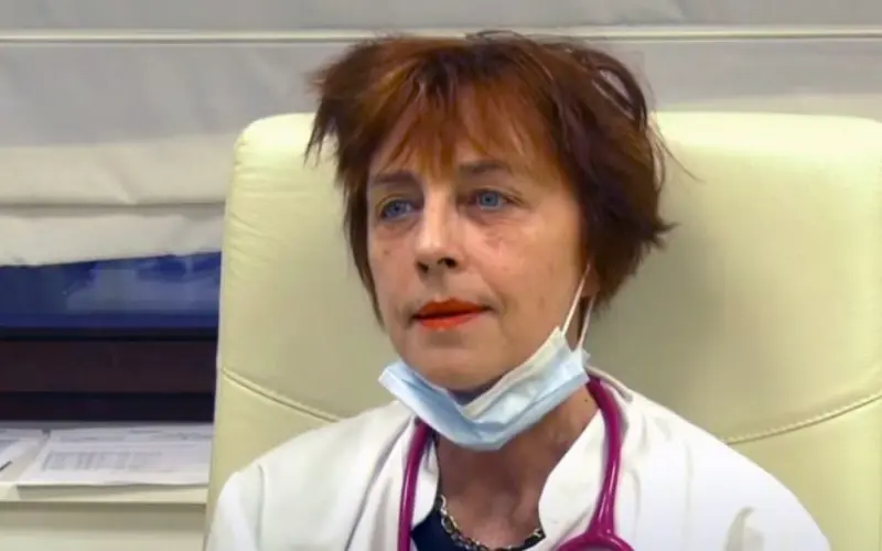 „Doctorița-minune” Flavia Groșan nu poate demonstra că a vindecat 1.000 de pacienți. Foto captură Antena 3