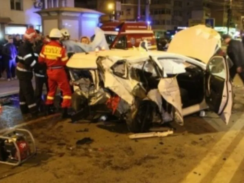 1,23 milioane lei despăgubiri: 155 km/h în oraş, beat criţă, doi tineri ucişi