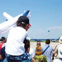 JUCĂRIE   Aviația civilă din România  este tratată infantil de către AACR - Foto: INQUAM PHOTOS/ Bogdan Ioan Buda