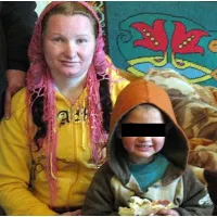 Cea mai tânără bunică din lume este din România. În ce oraș stă, la ce vârstă a născut primul copil? - Foto: Observator /