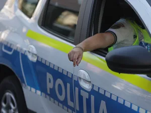 Și-a omorât soţia cu cuţitul şi apoi s-ar fi sinucis, aruncându-se de pe barajul Tarniţa - FOTO Inquam Photos / George Călin
