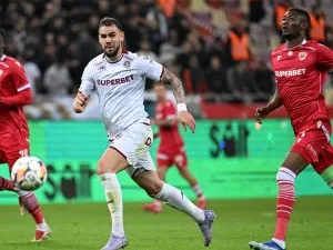 Sumele amețitoare câștigate de Koljic la Rapid, deși se pregătea să lupte la retrogradare. Șucu a mușcat momeala aruncată de Becali și i-a oferit bosniacului un contract FARAONIC