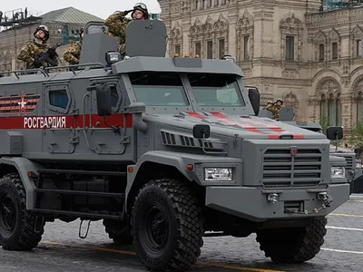 Vehicul Rosgvardia, la parada de Ziua Victoriei din 2019 - Foto: Wikimedia/Минобороны России/CC BY 4.0