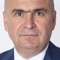 Bolojan: Cei ce apar în Administraţie din afara politicii vin cu entuziasm. E un risc - Foto: CJ Bihor