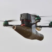 Incredibil, o dronă ucraineană urmărește o furgonetă a rușilor - Foto: Profimedia Images (imagine cu caracter ilustrativ)