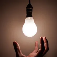 Sunt afectaţi aproape 500.000 de clienţi finali. Hidroelectrica nu a emis facturi către aceştia - Foto: Pexels/Luca Nardone
