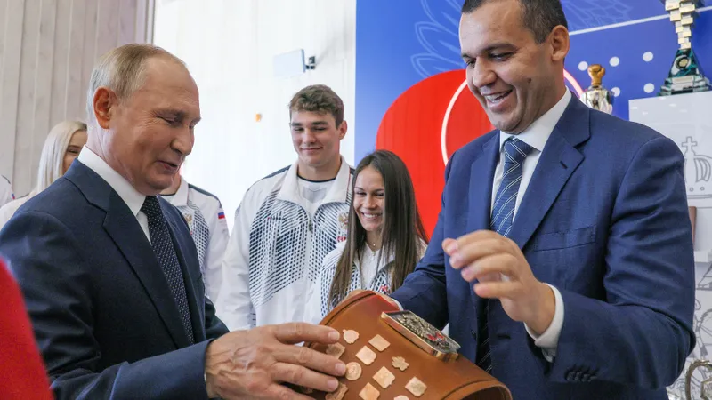 Putin își face o „rezervă”: „Armata tinerilor”/foto: Profimedia Images