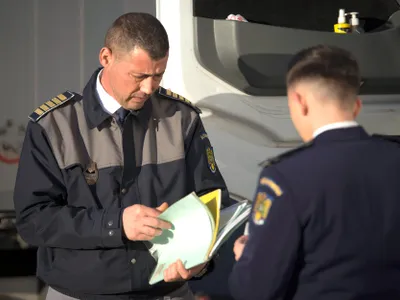 Poliţia de Frontieră va verifica, de la 1 iulie, autenticitatea certificatelor de vaccinare/FOTO: Facebook/politiadefrontiera