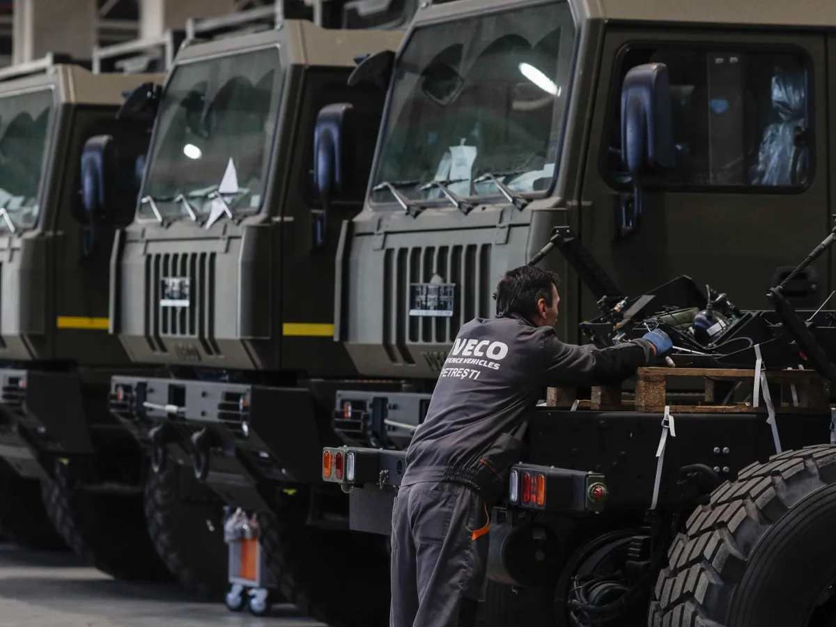 Iveco Defence, care produce camioane blindate și în România este de vânzare. De ce e "panică”?  - FOTO: Inquam Photos / Octav Ganea