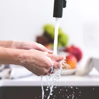 Apă potabilă în Azuga și Bușteni-Foto: PEXELS PHOTOS/Burst