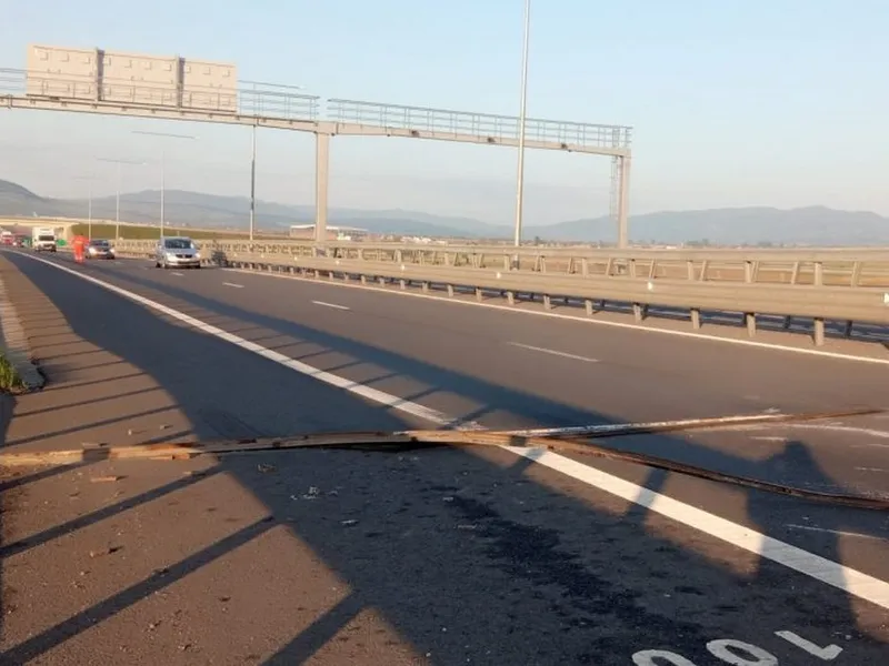 Autostrada care a costat 420.000.000 €, un pericol la 4 ani de la inaugurare. Sar rosturile! - Foto: alba24.ro