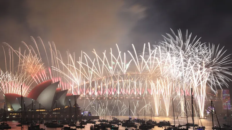 Țara care intră prima în anul 2025. România mai are de așteptat încă 12 ore până la Revelion - Foto: Profimedia Images (rol ilustrativ)