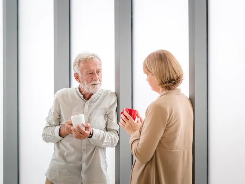 Doi pensionari primesc vești rele la pensie - Foto: Freepik