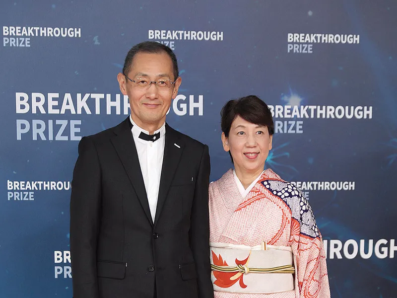 SUCCES Shinya și Chika Yamanaka, la ceremonia decernării premiului Breakthrough, la Centrul NASA din Mountain View, California, în 2019 - Foto: Getty Images