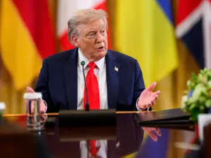Donald Trump l-a sunat pe Viktor Orban pentru a-l convinge să nu blocheze aderarea Ucrainei la UE - Foto: Profimedia images