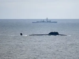 Navă de război Royal Navy vânează submarine rusești în Marea Nordului/foto: uk defence ministry