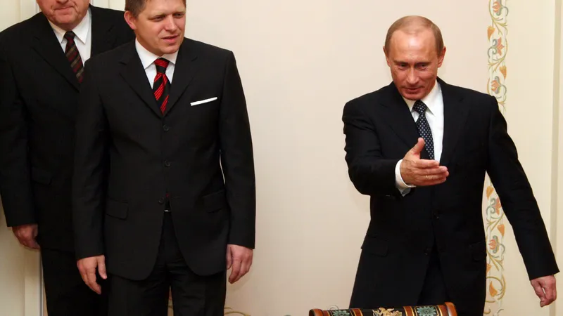 Fico și Putin - Foto: Profimedia Images