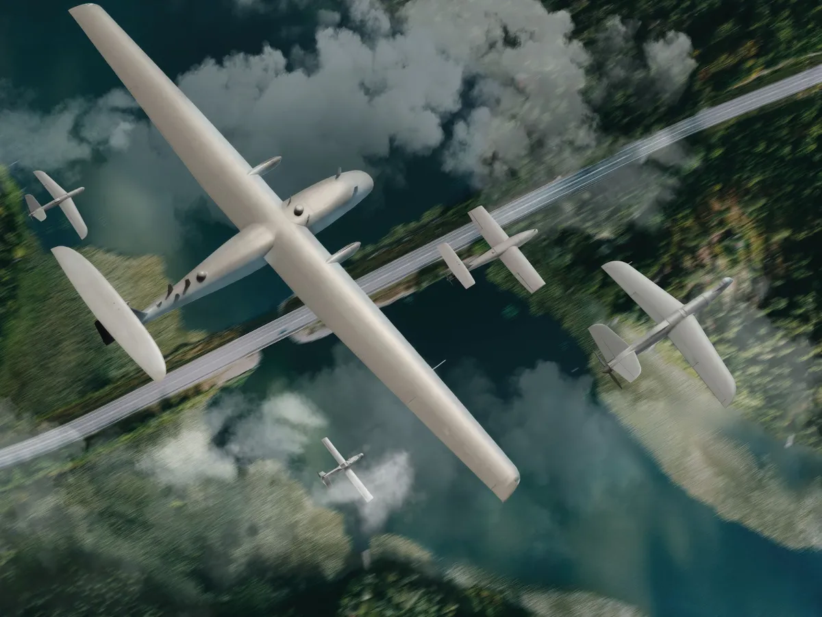 Un personaj misterios incendiază o uzină poloneză de armament. Urma să livreze României drone de 147.000.000 €