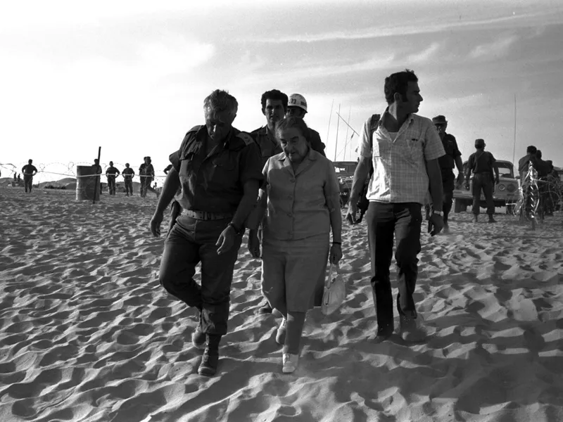 Premierul Israelului Golda Meir în timpul războiul de Yom Kippur - Foto: Profimedia Images