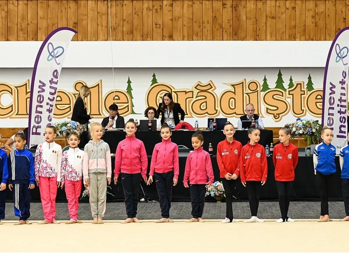 10 sportive cu vârste între 8 și 13 ani nu au putut concura la Campionatul Național alături de colegele lor din cauza unei decizii a FRGR Foto: Facebook/ Federația Română de Gimnastică Ritmică