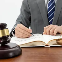 În ce oraș a fost introdus „avocatul de serviciu”? Cum poți apela la serviciile juridice? foot: Freepik (fotografie cu caracter ilustrativ)
