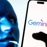 Chatbot-ul Google a învățat să contextualizeze, să țină minte interacțiunile cu utilizatorul - Foto: Profimedia Images