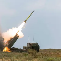 VIDEO Un HIMARS al SUA aruncă în aer soldații ruși care se antrenau să invadeze Ucraina - Foto: Freepik