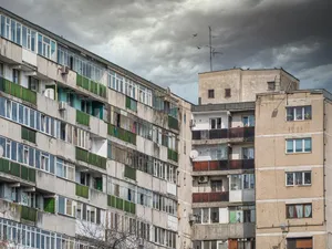 AMENDĂ de 3.000 lei pentru românii care locuiesc la bloc și au balcon. La ce să NU-l folosească? - Foto: PROFIMEDIA IMAGES / (imagine cu rol ilustrativ)