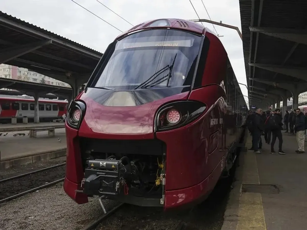 România vrea să cumpere 244 de rame, automotoare și locomotive, electrice și pe hidrogen, pentru CFR în 3 ani