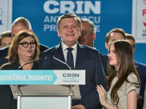 Crin Antonescu: Îmi pare rău că am eşuat în aritmetica politică. Ce mesaj are pentru tineri? - Foto: Profimedia Images