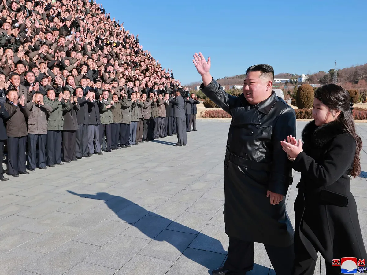 Kim Jong-un și-a scos „mult iubita fiică” în lume/Foto: Profimedia Images